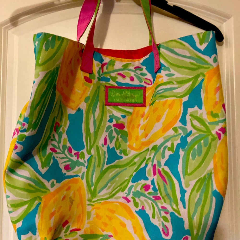 Lilly Pulitzer and Estee Lauder Tropical Large Beauty Tote
